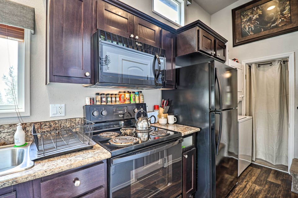 House (1 Bedroom) | Interior