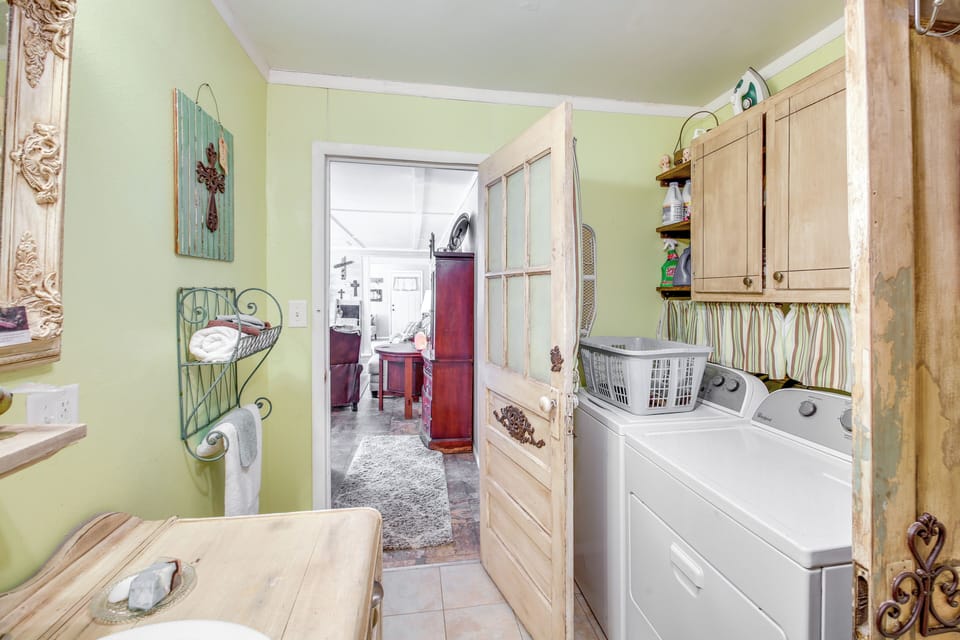 Cottage (3 Bedrooms) | Interior