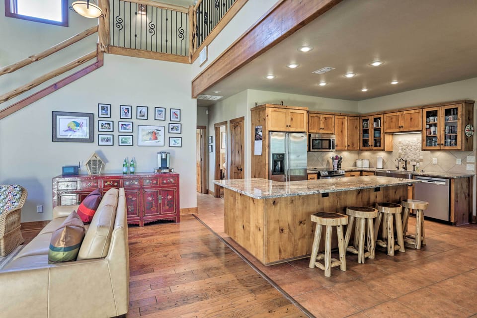 House (2 Bedrooms) | Interior