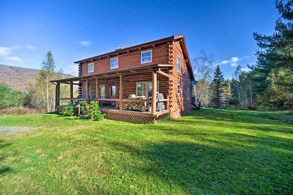 House (4 Bedrooms) | Front of property