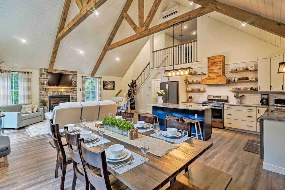 House (4 Bedrooms) | Interior