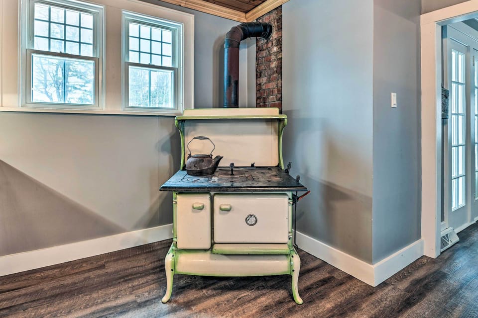 House (5 Bedrooms) | Interior