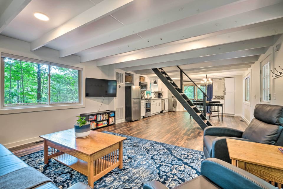 House (2 Bedrooms) | Interior