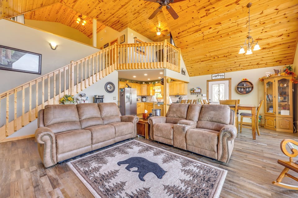 House (2 Bedrooms) | Interior