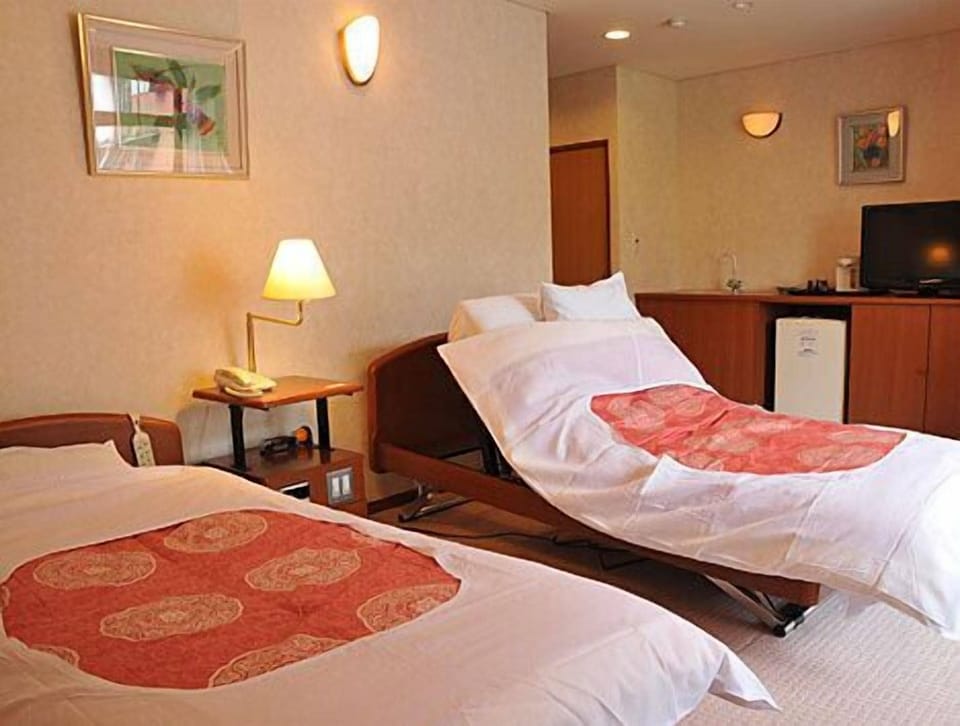 In-room safe, blackout drapes, bed sheets