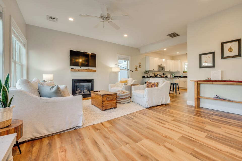Cottage (2 Bedrooms) | Front of property