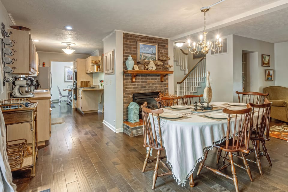 House (4 Bedrooms) | Interior