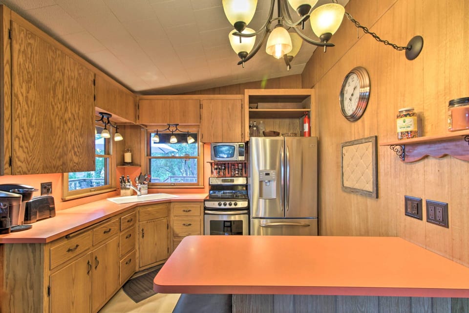 Cottage (2 Bedrooms) | Interior