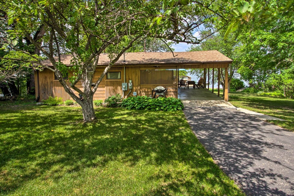 Cottage (2 Bedrooms) | Interior