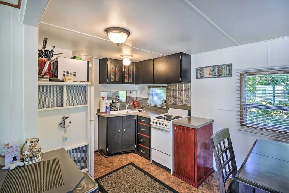 Cottage (2 Bedrooms) | Interior
