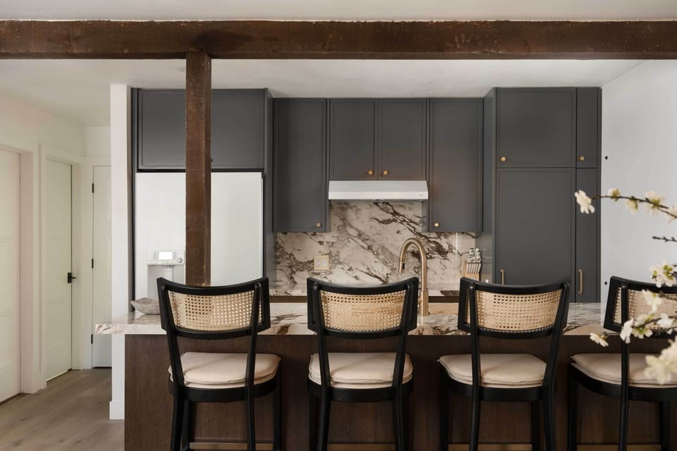 Apartment (2 Bedrooms) | Front of property
