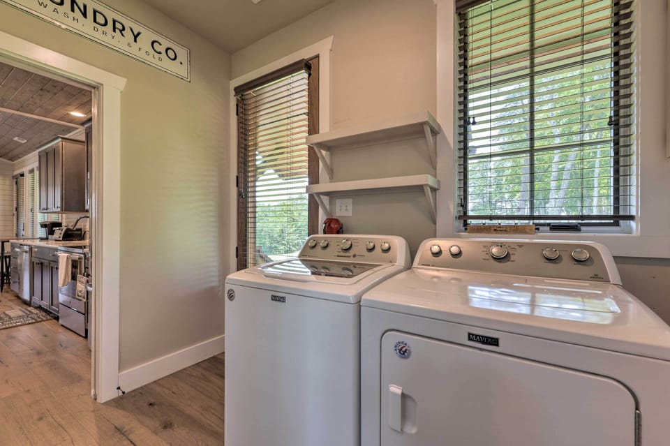 Cottage (2 Bedrooms) | Interior