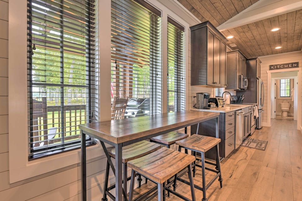 Cottage (2 Bedrooms) | Interior