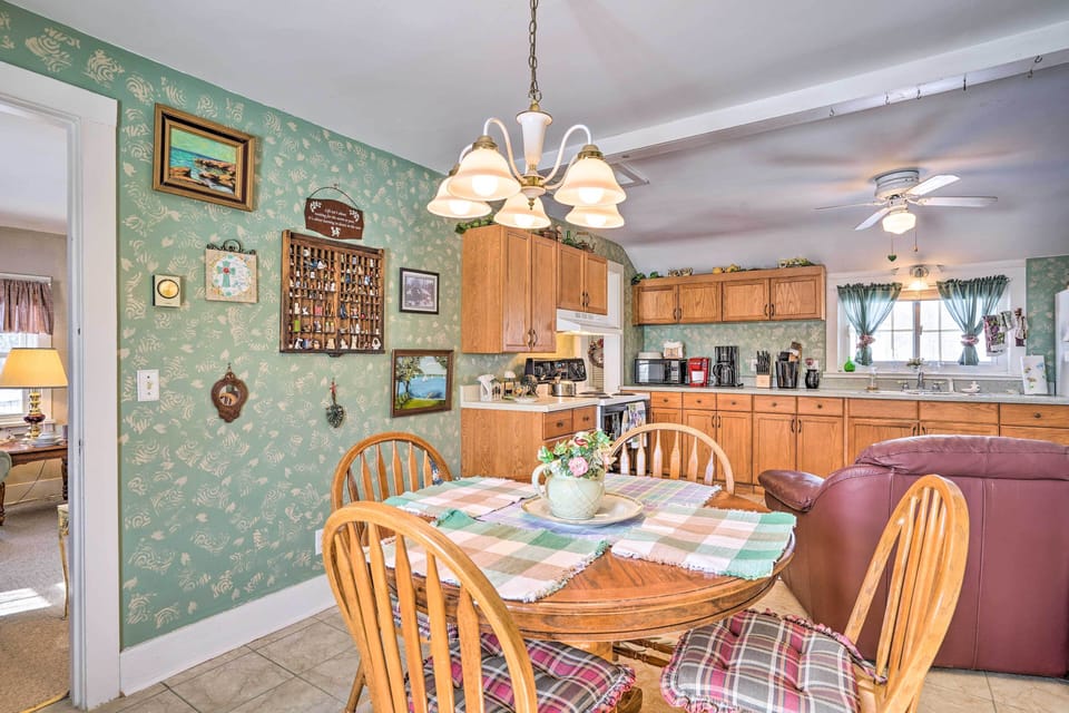 Cottage (2 Bedrooms) | Interior