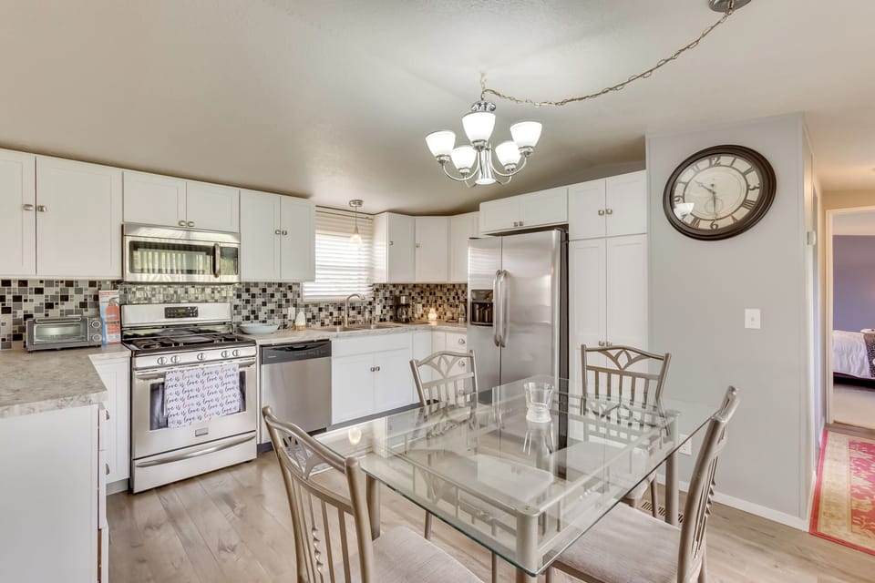 House (2 Bedrooms) | Interior