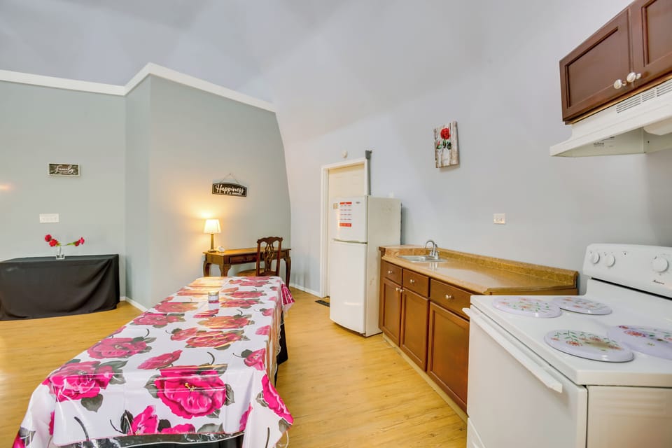 Apartment (0 Bedroom) | Interior