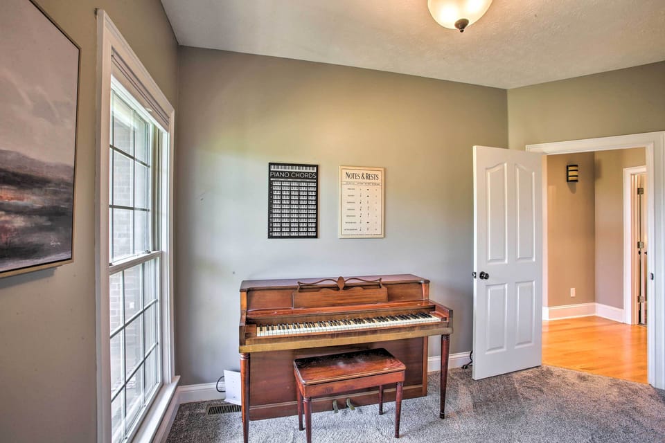 House (4 Bedrooms) | Interior