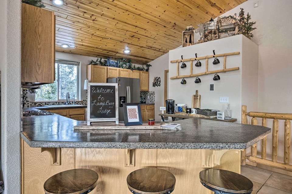 House (4 Bedrooms) | Interior