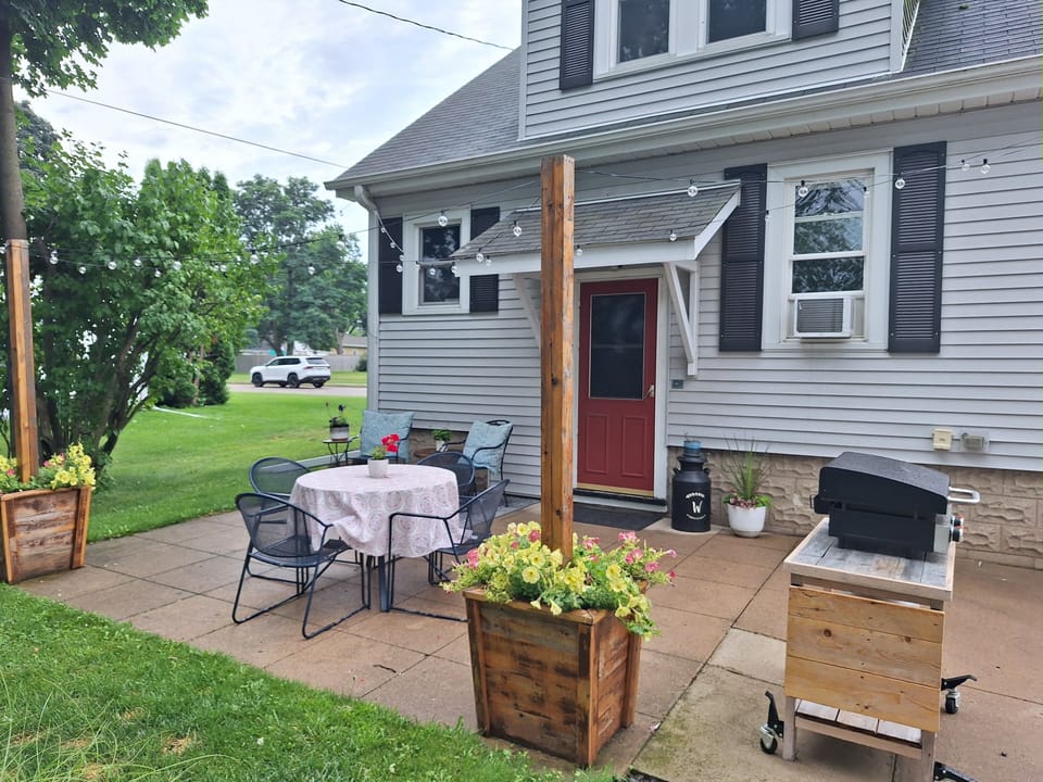 Backyard patio with grill