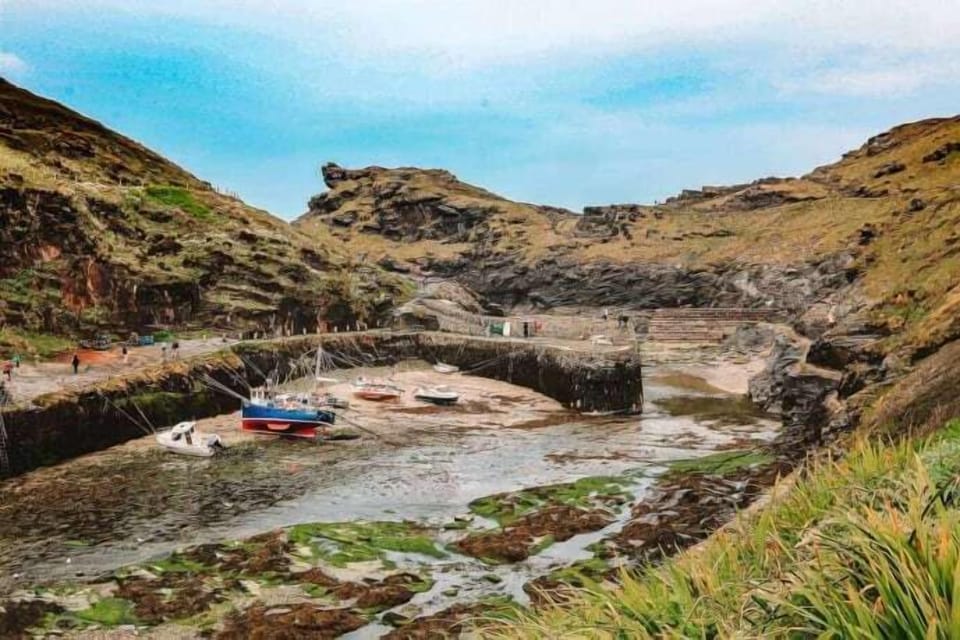 Beautiful Boscastle, 20 mins away