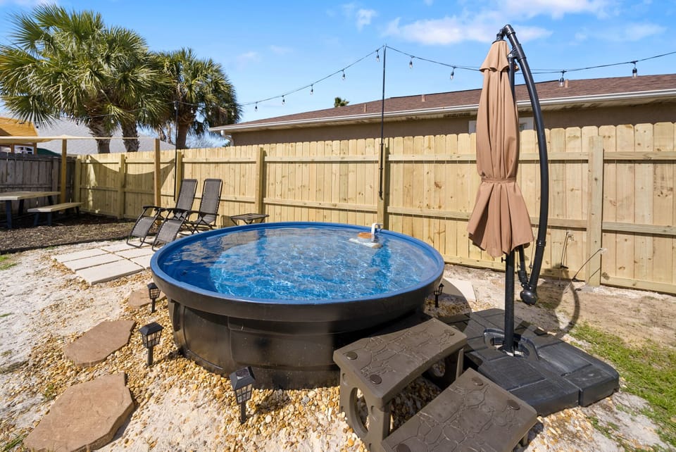 Trendy cowboy dipping pool! Or cold plunge in the cold months:)