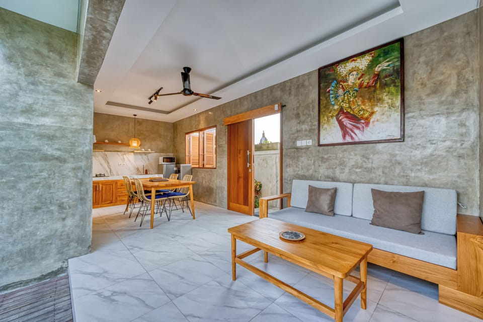 Premier Villa, 2 Bedrooms, Pool View | Private kitchen | Electric kettle