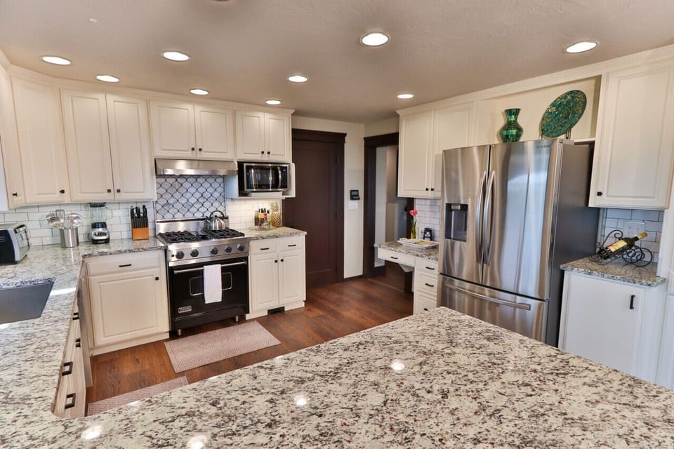 Gourmet Kitchen