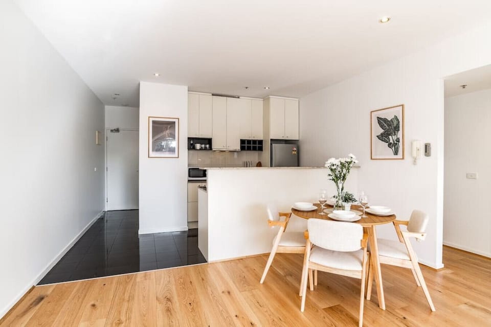 Homely dining area besides kitchen counter