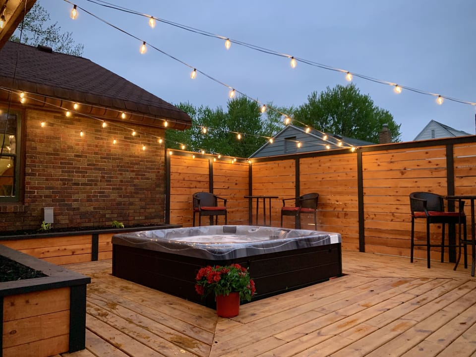 Decked Out Back Deck - hot tub, grill, lights, privacy fence, did I mention hot tub!!??
