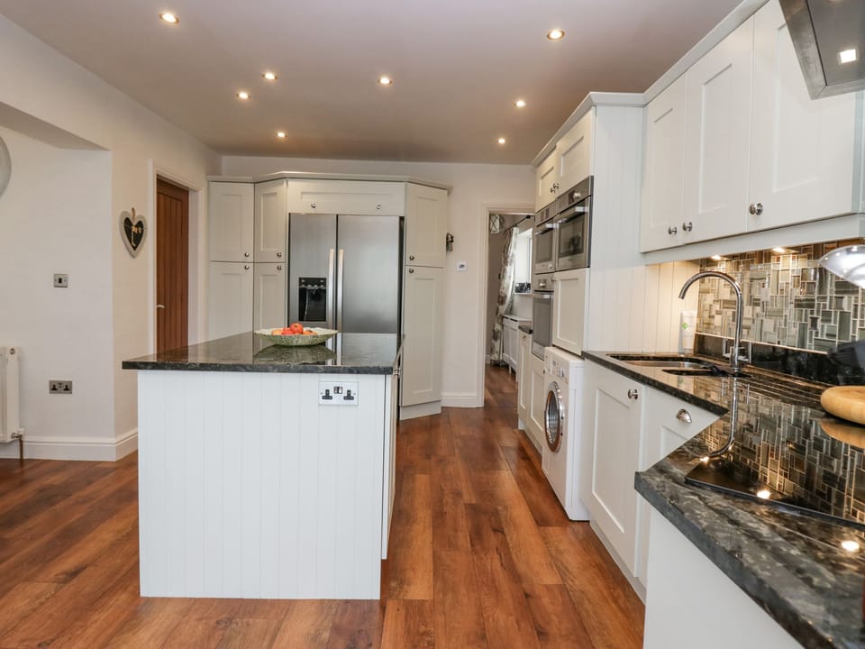 Fridge, dishwasher, electric kettle, toaster