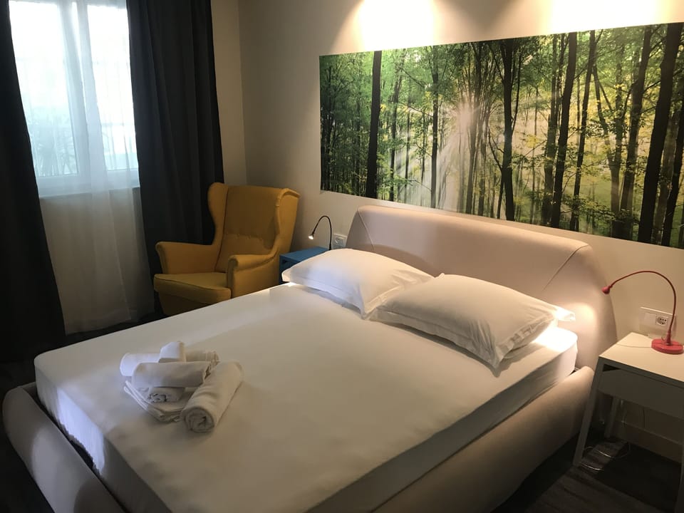 Basic Apartment | 1 bedroom, blackout drapes, iron/ironing board, free WiFi
