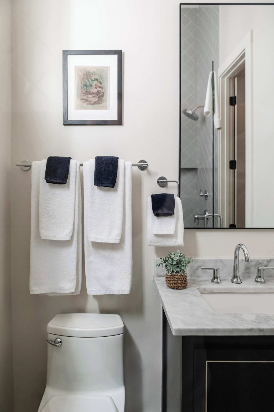 First Floor | En Suite Bathroom (King Bedroom)
