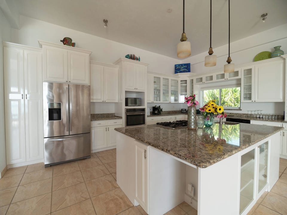 Fully stocked kitchen