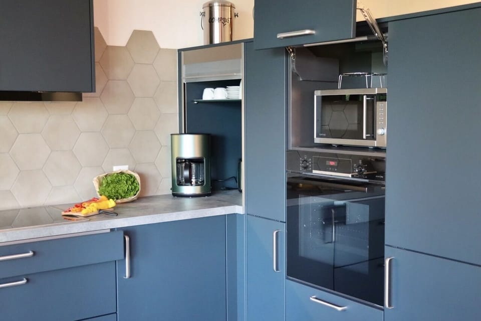 Fully stacked kitchen