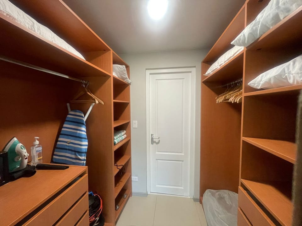Amazing 2-Bedroom Townhouse near Eagle Beach (407)