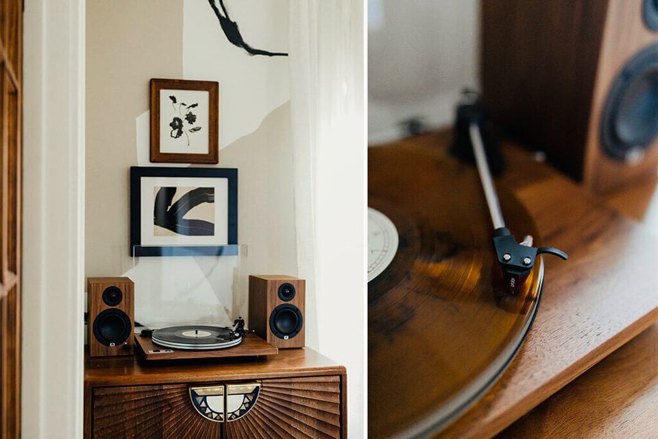 Nothing sets the mood quite like music.  Dance the night away with our record player that is sure to add the perfect touch of nostalgic flare.  