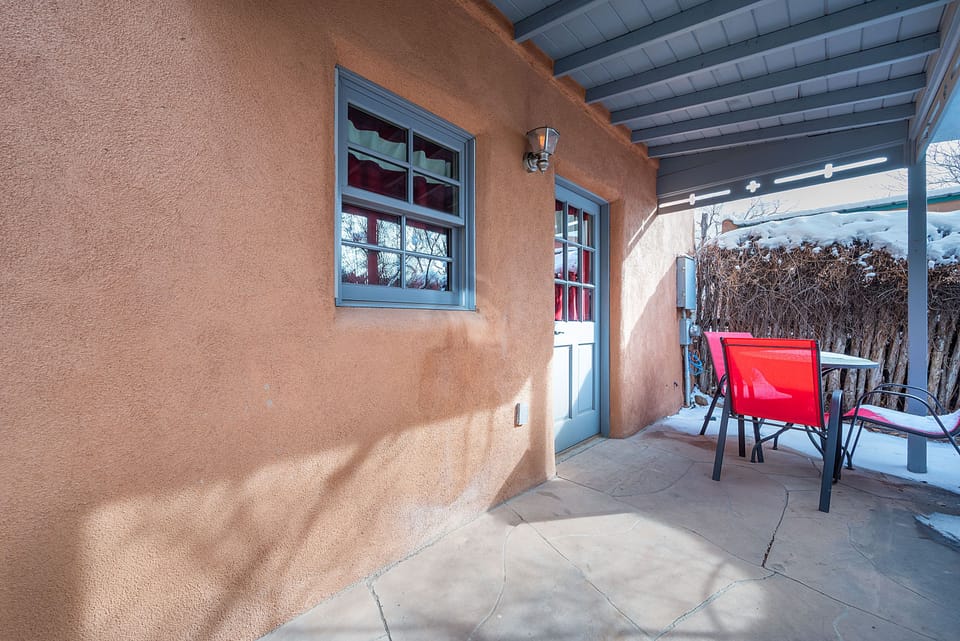 Sit outside and enjoy the fresh air of Santa Fe!
