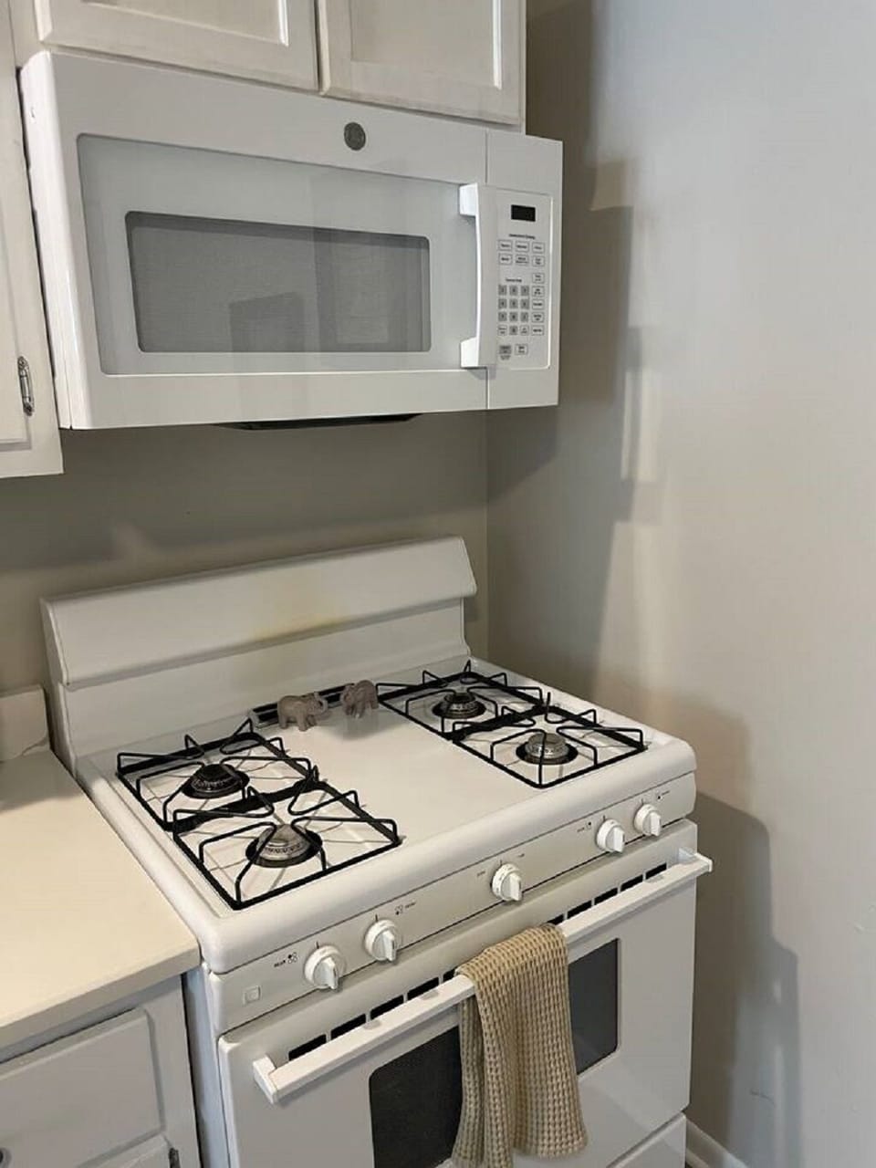 Functional cooktop