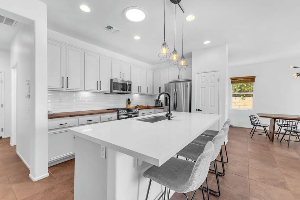 Open kitchen