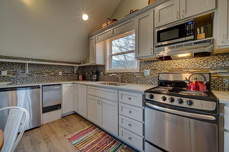 Carriage House kitchen.