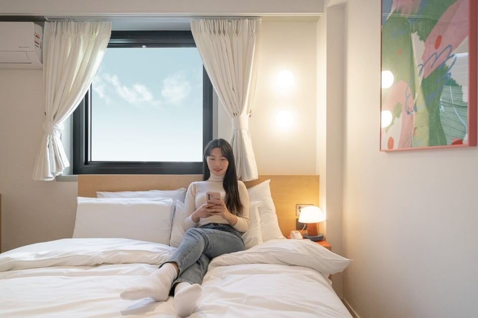 Double Room | Premium bedding, desk, laptop workspace, free WiFi