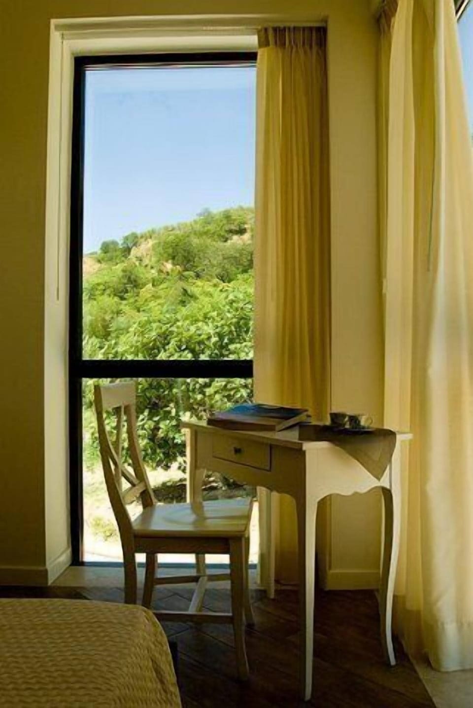Panoramic Apartment, 1 Bedroom | Room amenity