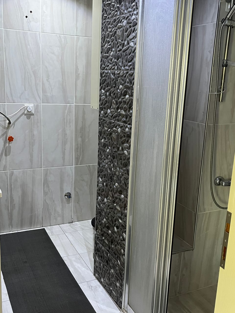 Standard Condo, 2 Bedrooms, Garden View | Bathroom | Hair dryer