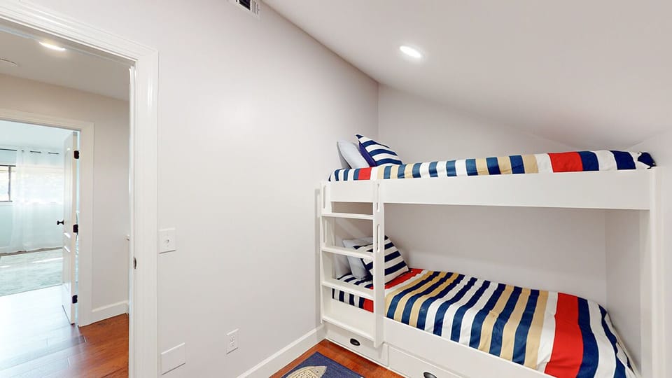 Bonus Room with Bunk Bed