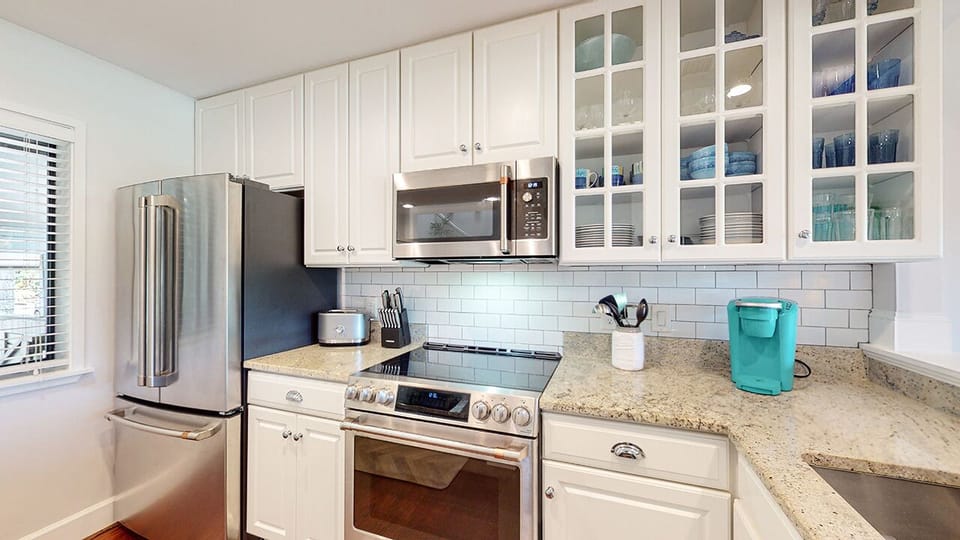 Fully Stocked Kitchen