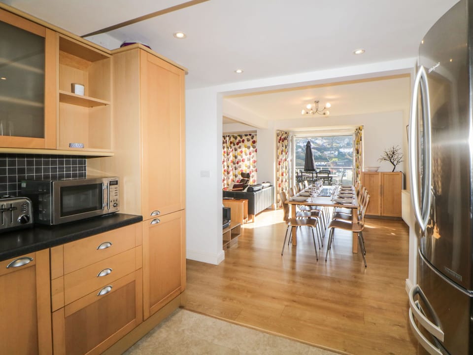 Fridge, dishwasher, electric kettle, toaster