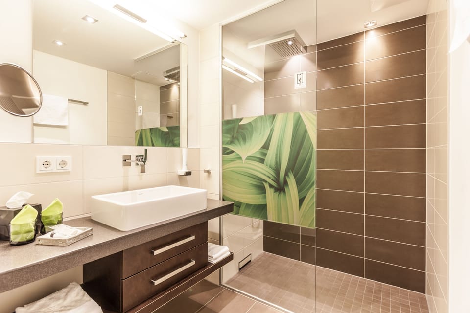 Free toiletries, hair dryer, bathrobes, slippers