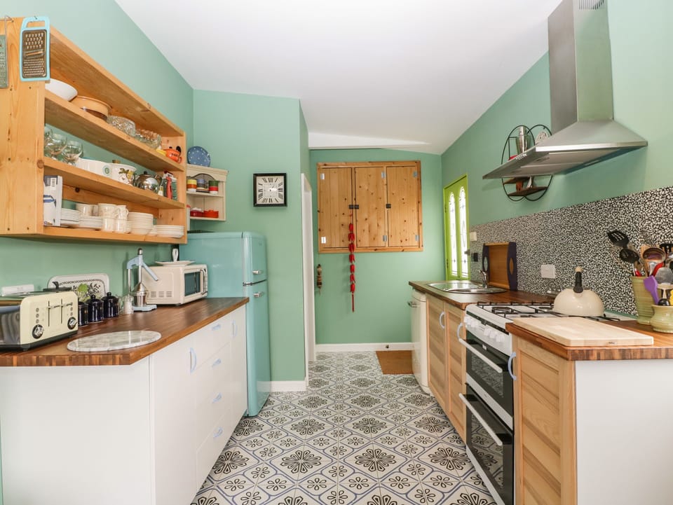 Cottage | Interior