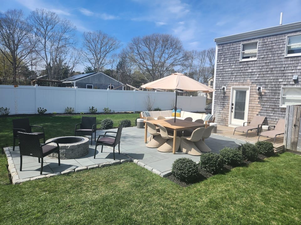 NEW PATIO FOR MULTI-FUNCTIONAL ENJOYMENT!!
