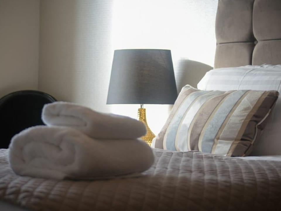 3 bedrooms, individually decorated, individually furnished, free WiFi